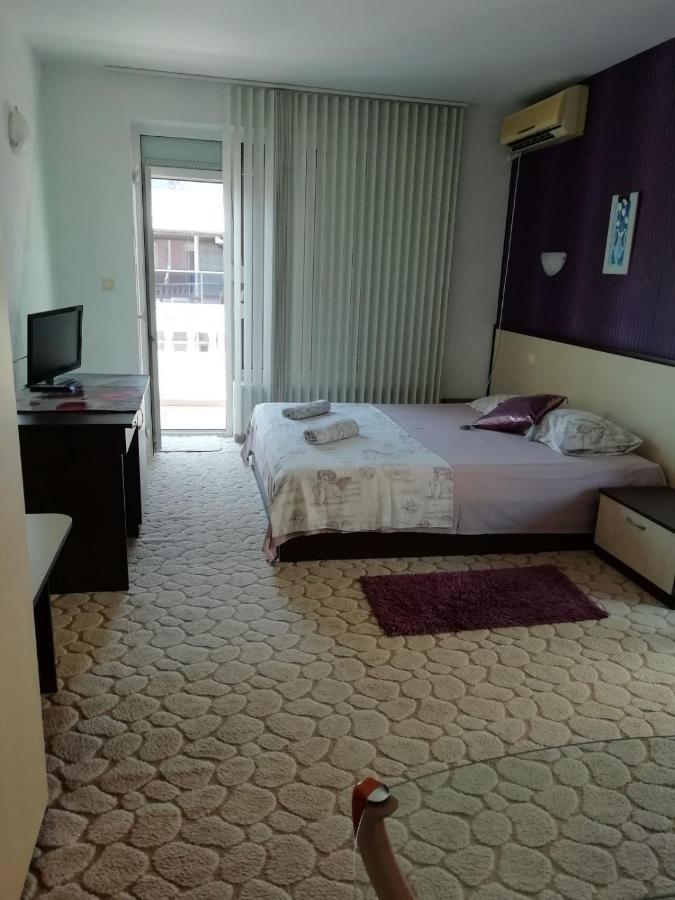 Art Guest House Orchidea Pomorie Exteriör bild