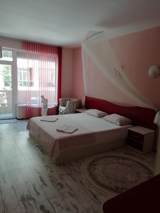 Art Guest House Orchidea Pomorie Exteriör bild